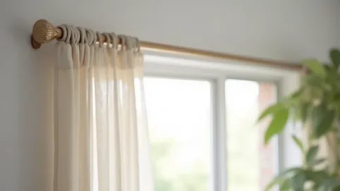 Jaki karnisz na okno 180