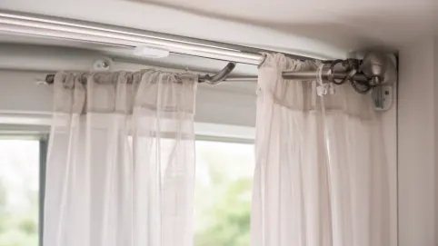 karnisze do zazdrostek